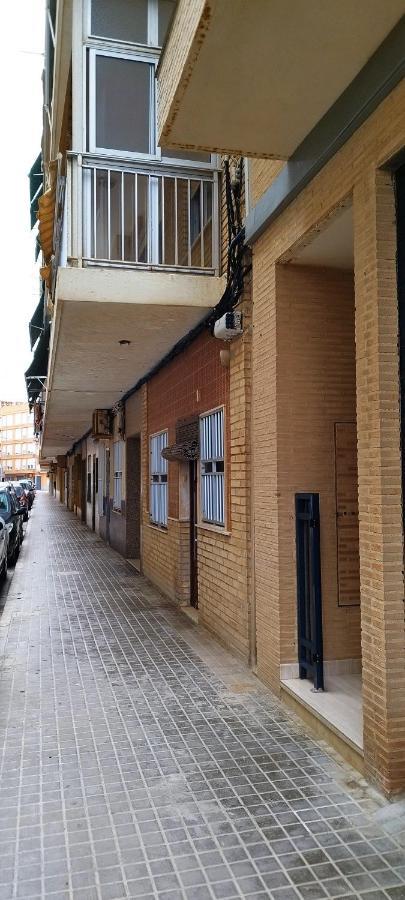 Cozy Apartment Close To The Beach In Beatiful Area Perelló Екстериор снимка